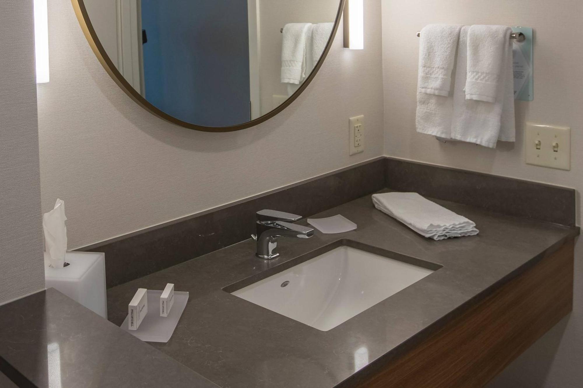 Fairfield Inn & Suites By Marriott Philadelphia Valley Forge/Great Valley Berwyn Exteriér fotografie